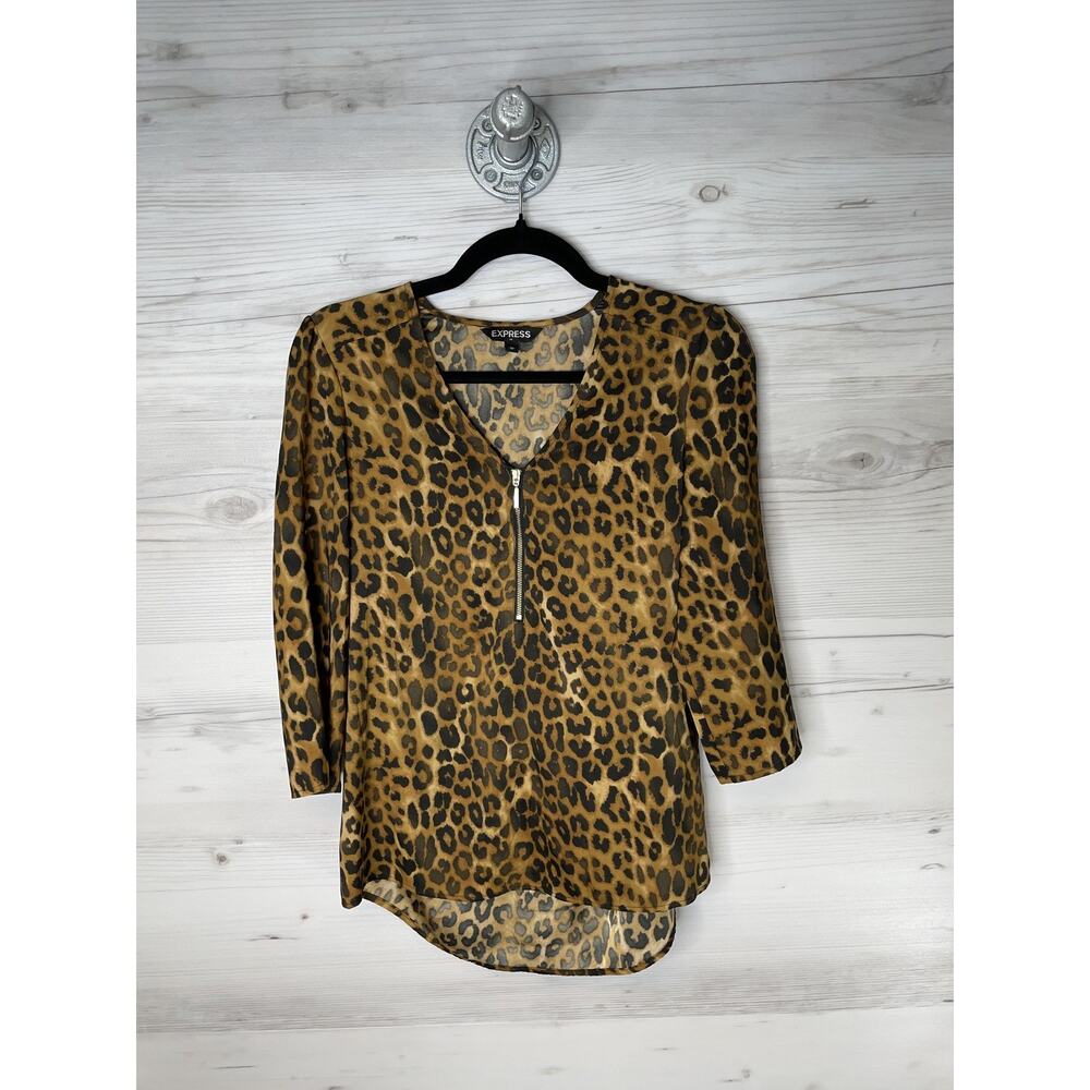 Express Shirt Womens XS Brown Leopard Print Zip V Neck 3/4 Sleeve Stretch Blouse